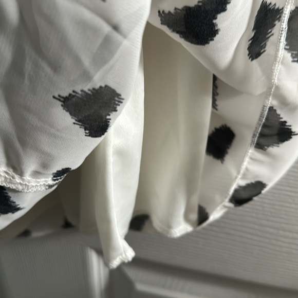 Pinky Short Sleeve Dress with Heart Print - Picture 7 of 8